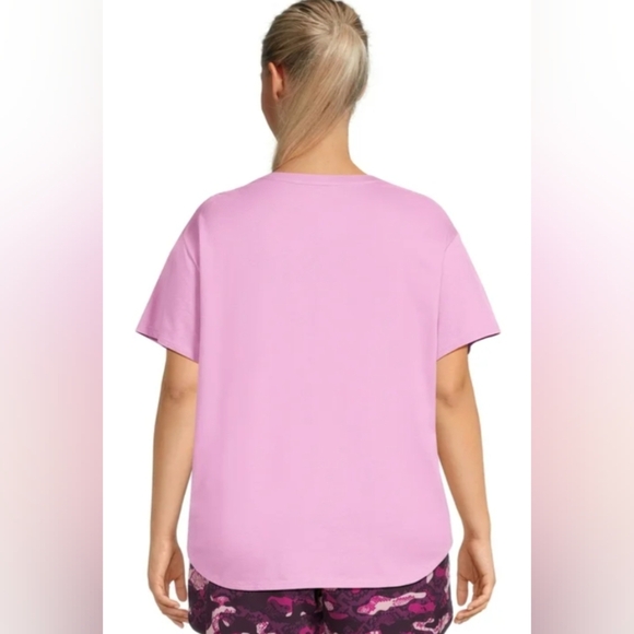 Reebok Women’s Plus Size Short-Sleeve Graphic T-Shirt, Size XXL Used - Picture 2 of 5